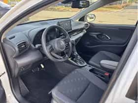 Toyota Yaris (2025) thumbnail 10