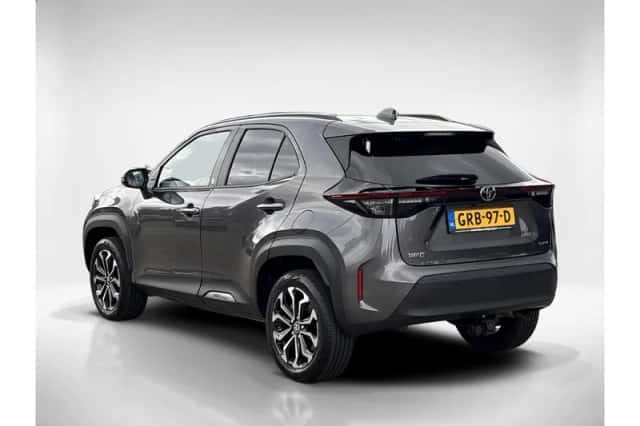 Toyota Yaris Cross (2024) thumbnail 3