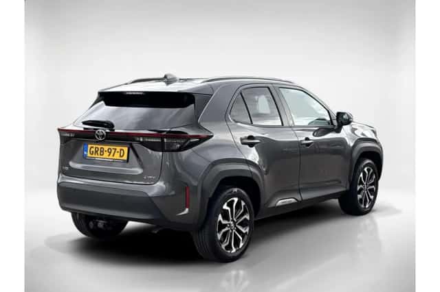 Toyota Yaris Cross (2024) thumbnail 5