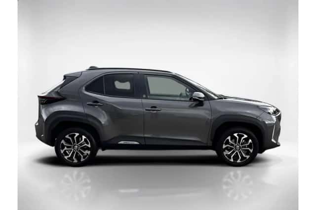 Toyota Yaris Cross (2024) thumbnail 6