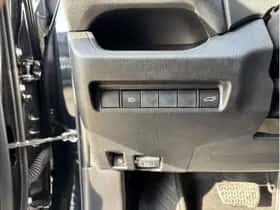 Toyota RAV4 (2020) thumbnail 10