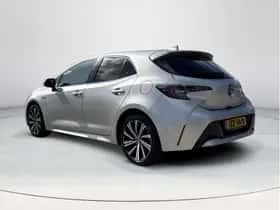 Toyota Corolla (2022) thumbnail 3