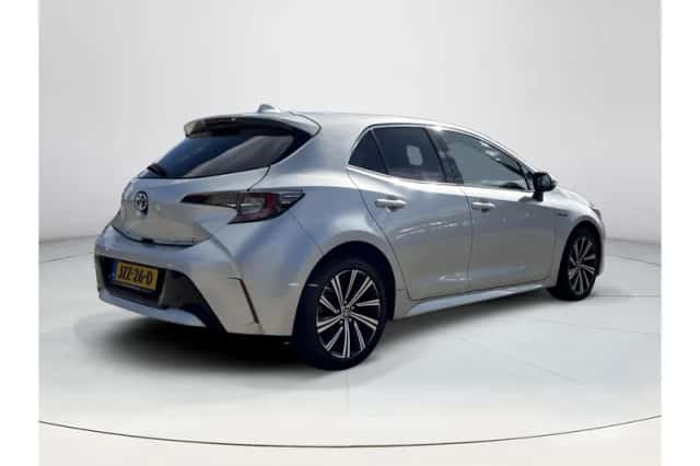 Toyota Corolla (2022) thumbnail 5