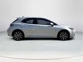 Toyota Corolla (2022) thumbnail 6
