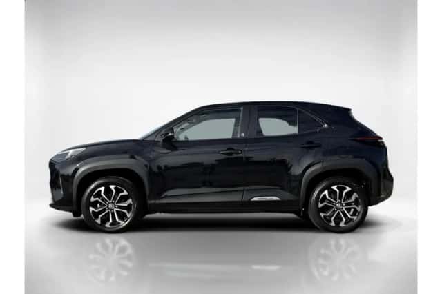 Toyota Yaris Cross (2022) thumbnail 2
