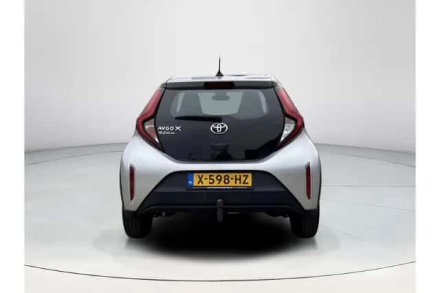 Toyota Aygo X (2022) thumbnail 4