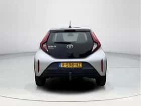 Toyota Aygo X (2022) thumbnail 4