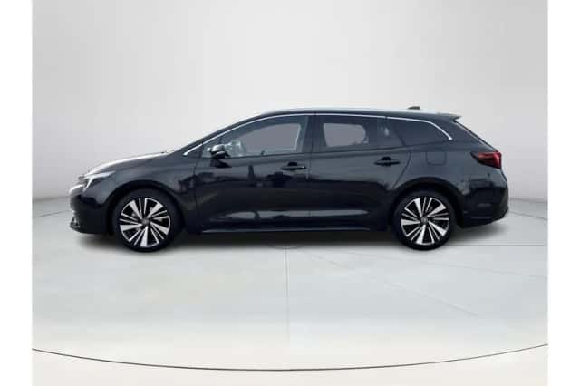 Toyota Corolla (2025) thumbnail 2