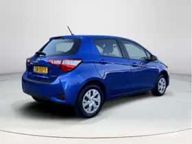 Toyota Yaris (2018) thumbnail 5