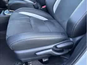 Toyota Yaris (2019) thumbnail 13
