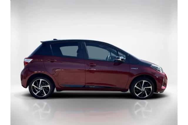 Toyota Yaris (2019) thumbnail 6