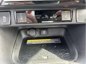 Toyota RAV4 (2020) thumbnail 19