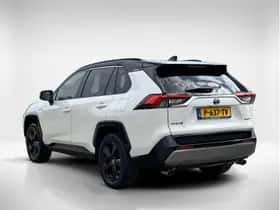 Toyota RAV4 (2020) thumbnail 3