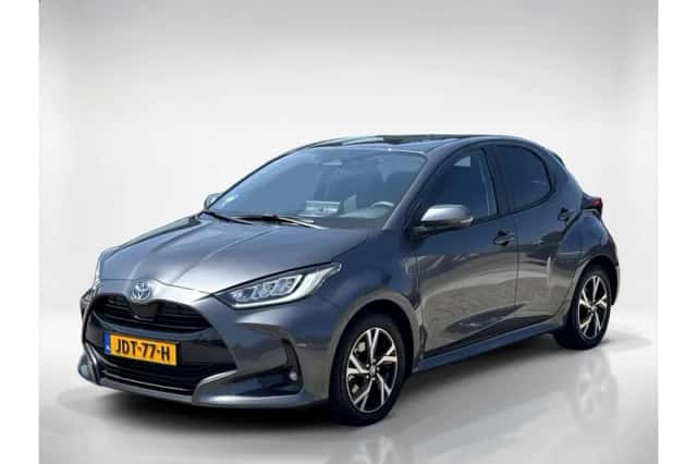 Toyota Yaris (2025) thumbnail 1