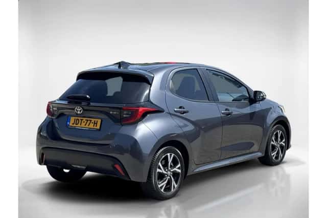Toyota Yaris (2025) thumbnail 5