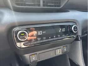 Toyota Yaris (2021) thumbnail 21