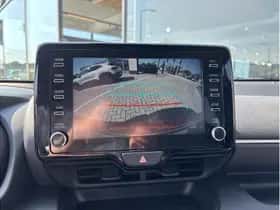 Toyota Yaris (2021) thumbnail 23