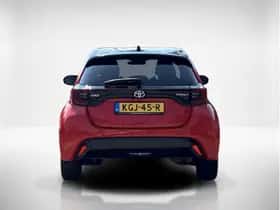 Toyota Yaris (2021) thumbnail 4