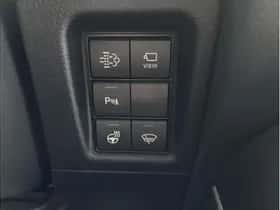 Toyota Land Cruiser (2019) thumbnail 22