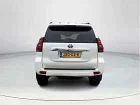 Toyota Land Cruiser (2019) thumbnail 4
