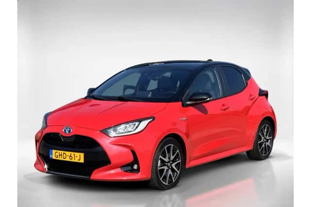 Toyota Yaris (2021) thumbnail 1