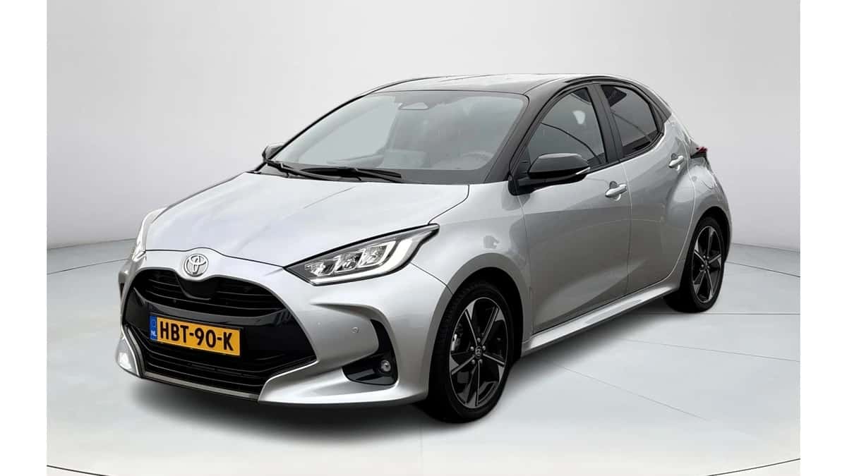 Toyota Yaris (2025) — foto 1