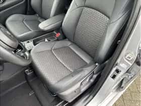 Toyota Yaris (2025) thumbnail 14