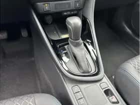 Toyota Yaris (2025) thumbnail 17