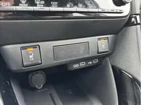 Toyota Yaris (2025) thumbnail 21