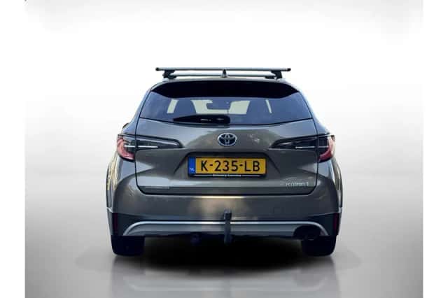 Toyota Corolla (2021) thumbnail 4