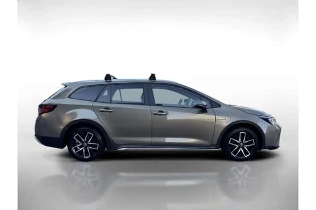Toyota Corolla (2021) thumbnail 6