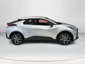 Toyota C-HR (2025) thumbnail 4