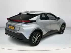 Toyota C-HR (2025) thumbnail 8