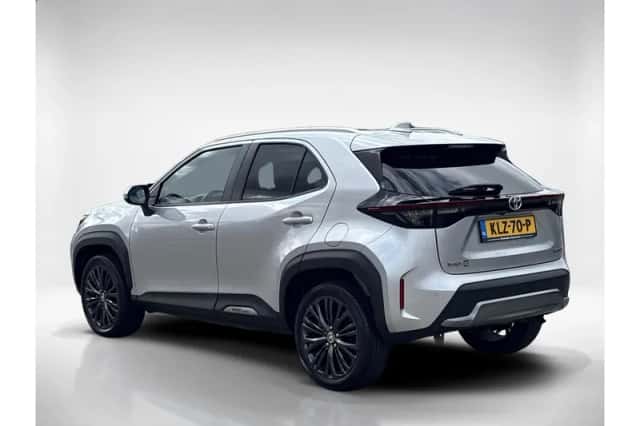 Toyota Yaris Cross (2022) thumbnail 3