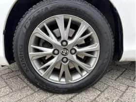 Toyota Yaris (2018) thumbnail 18
