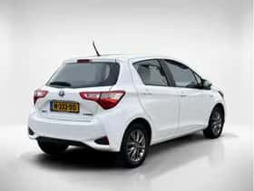 Toyota Yaris (2018) thumbnail 5