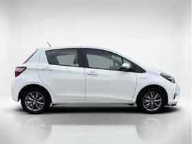 Toyota Yaris (2018) thumbnail 6