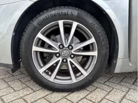 Toyota Avensis (2013) thumbnail 8
