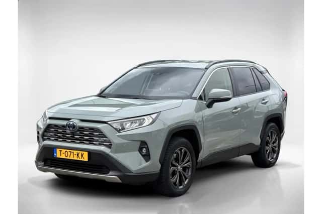 Toyota RAV4 (2023) thumbnail 1