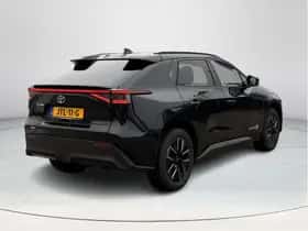 Toyota bZ4X (2026) thumbnail 5