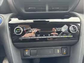 Toyota Yaris Cross (2022) thumbnail 23