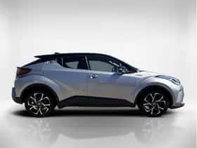 Toyota C-HR (2021) thumbnail 6