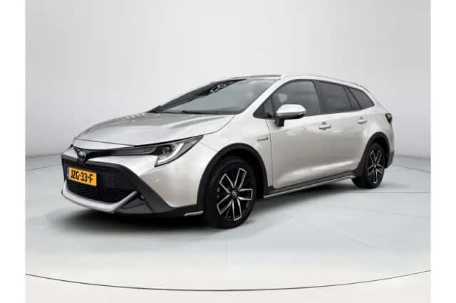 Toyota Corolla (2021) thumbnail 1