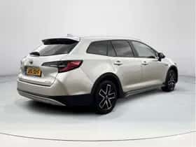 Toyota Corolla (2021) thumbnail 5