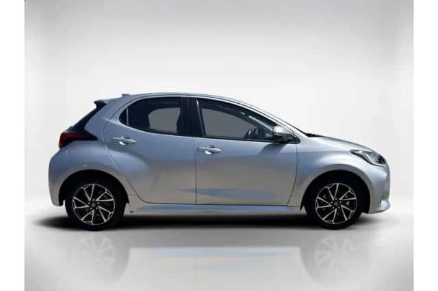 Toyota Yaris (2021) thumbnail 6