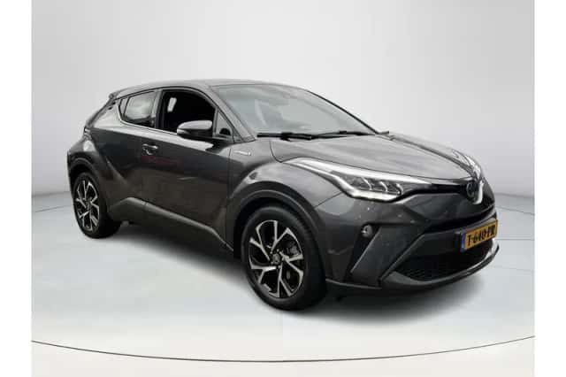 Toyota C-HR (2022) thumbnail 6
