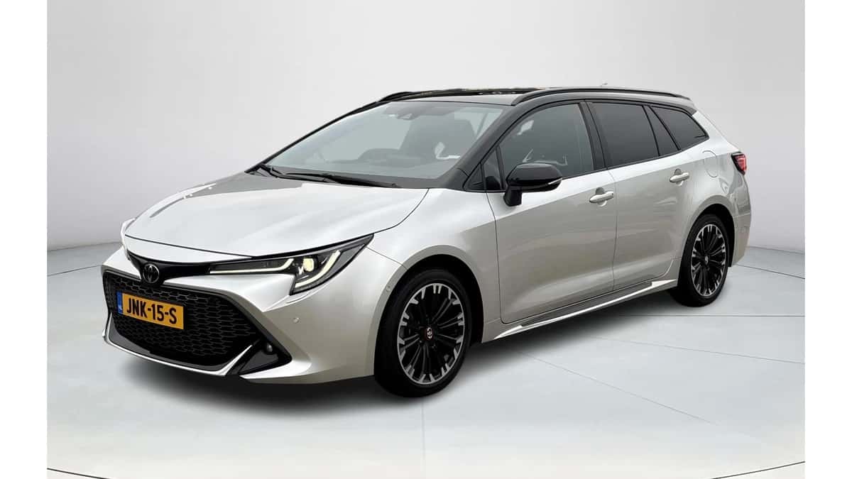 Toyota Corolla (2023) — foto 1