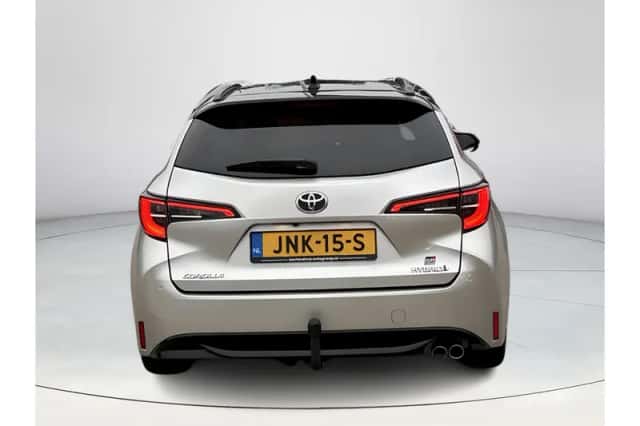 Toyota Corolla (2023) thumbnail 4