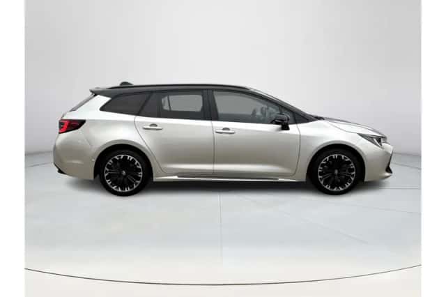 Toyota Corolla (2023) thumbnail 6