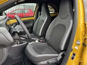 Toyota Aygo X (2025) thumbnail 11